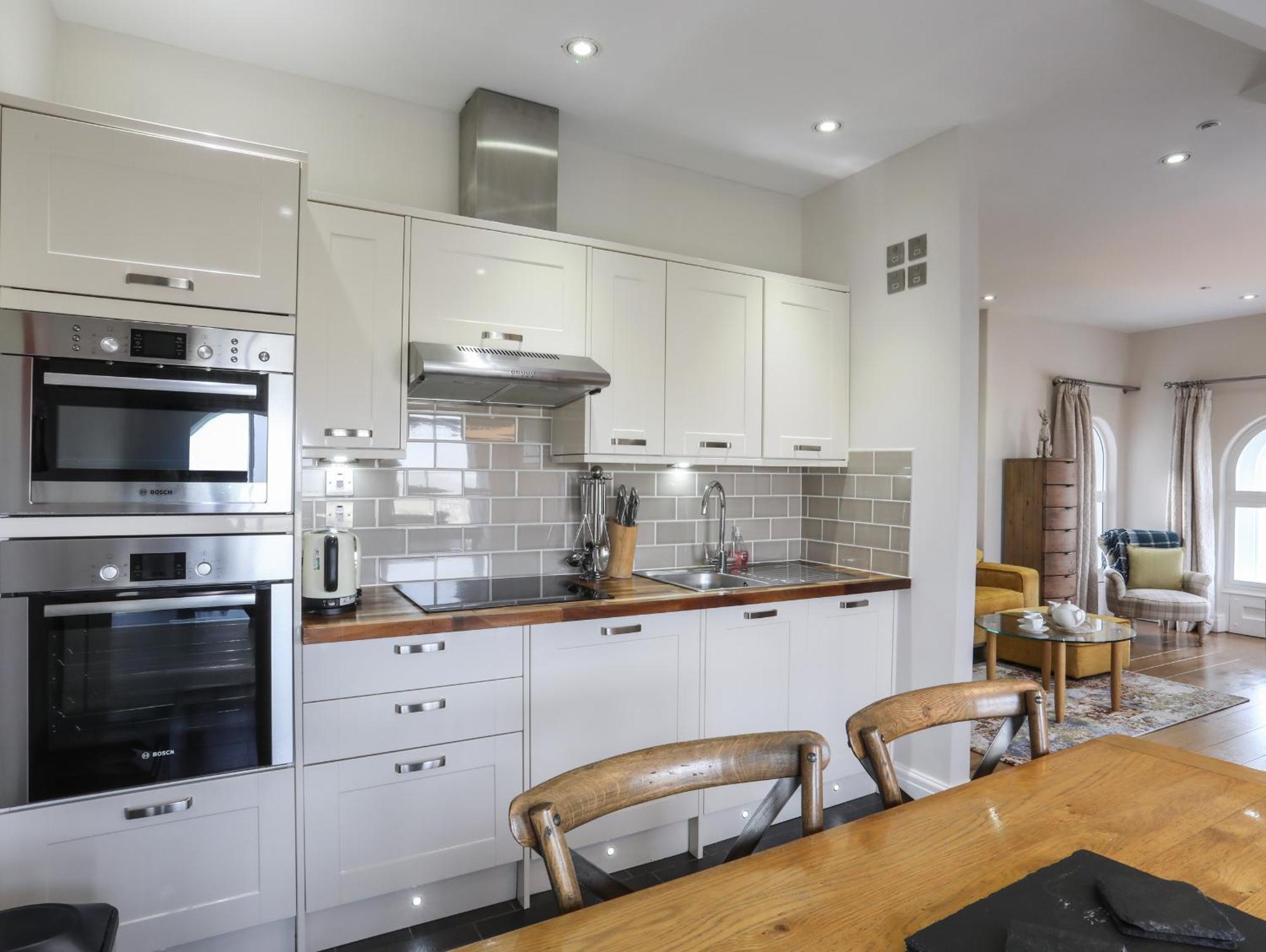 Harlech Apartments - Gwern מראה חיצוני תמונה