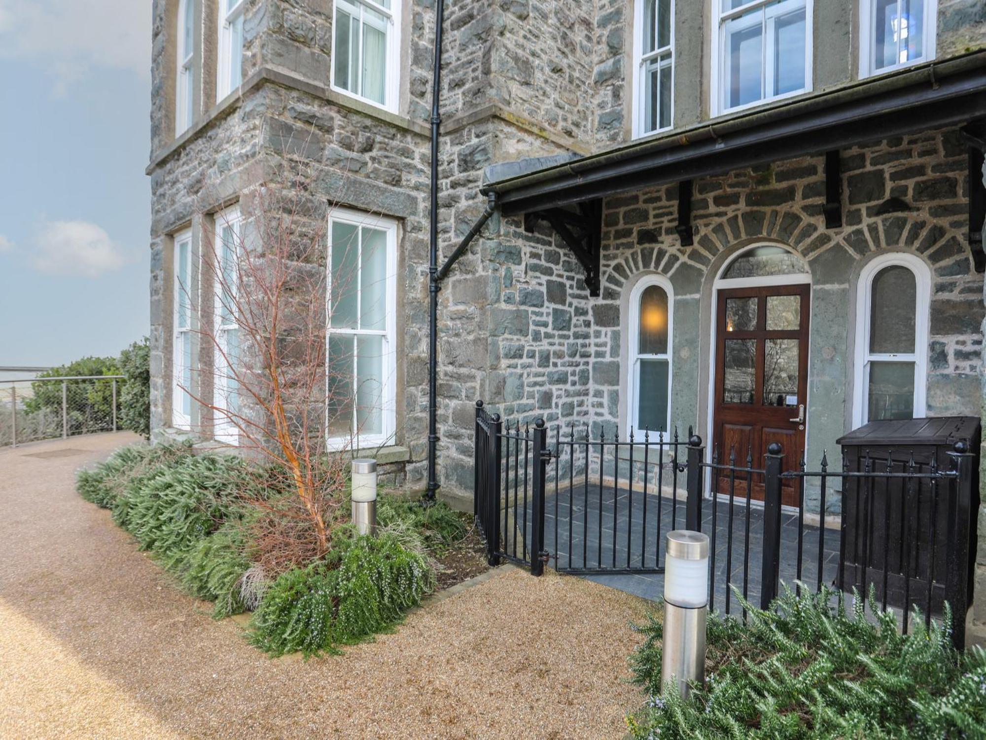 Harlech Apartments - Gwern מראה חיצוני תמונה